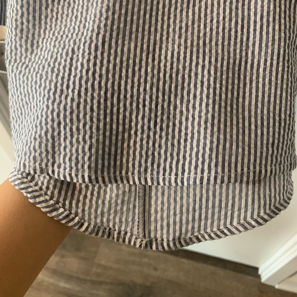 Urban Outfitters (by Kimchi Blue) Cold Shoulder Top with Tie Cuffs, Size Small - Picture 11 of 14